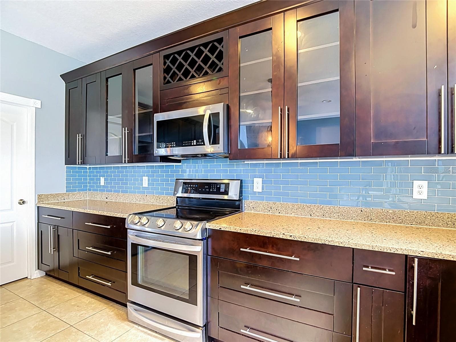 Single Family Residence at 4736 POINTE O WOODS DR, WESLEY CHAPEL, photo 32 of 99