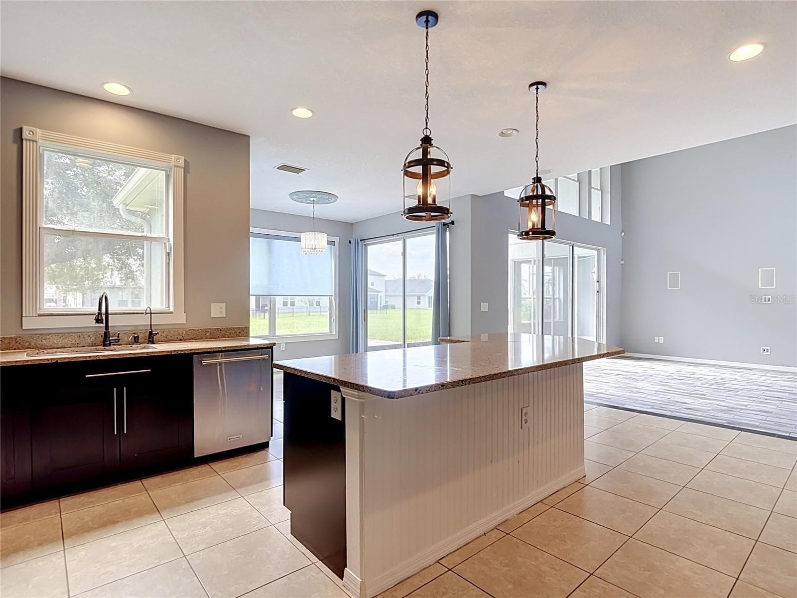Single Family Residence at 4736 POINTE O WOODS DR, WESLEY CHAPEL, photo 35 of 99