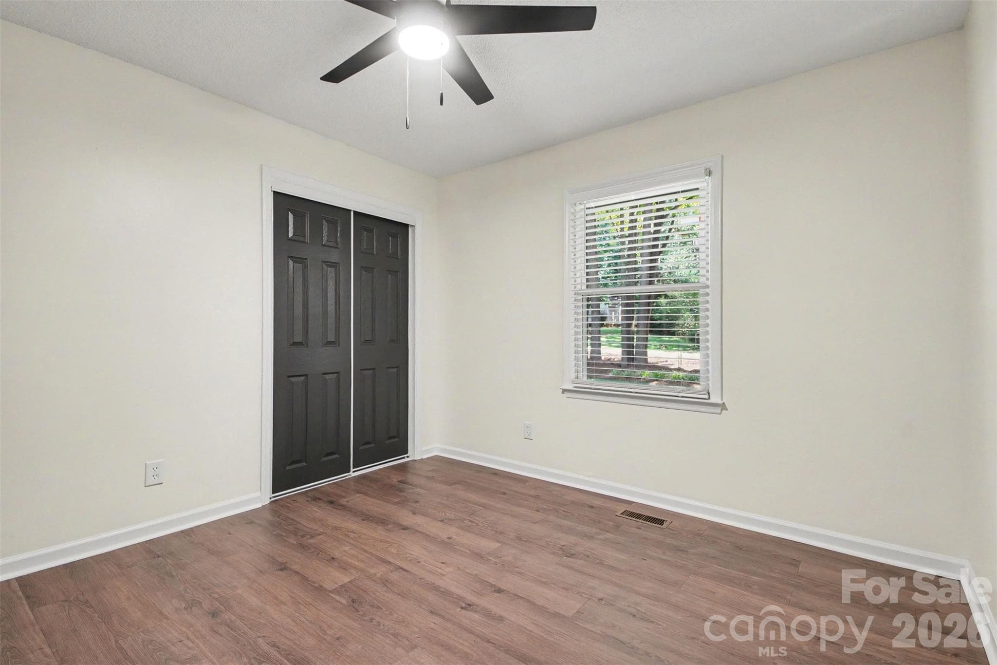 Single Family Residence at 8319 Vagabond Road, Charlotte, photo 16 of 22