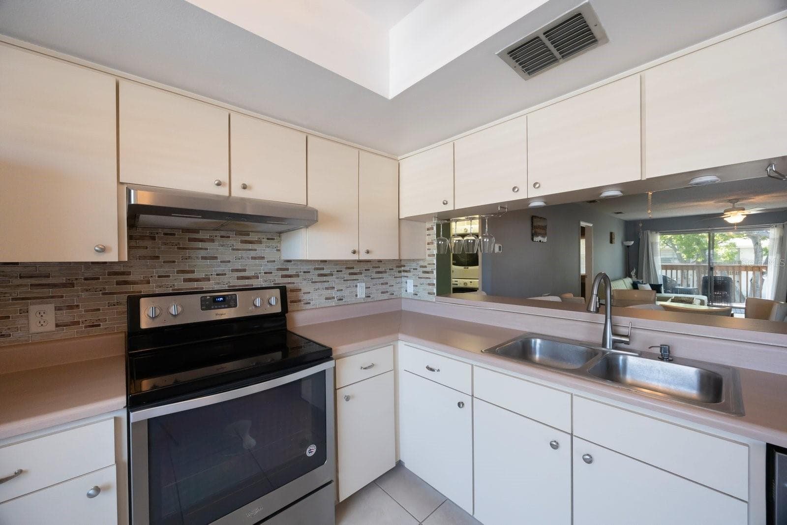 Condominium at 7700 92ND ST #207, SEMINOLE, photo 9 of 26