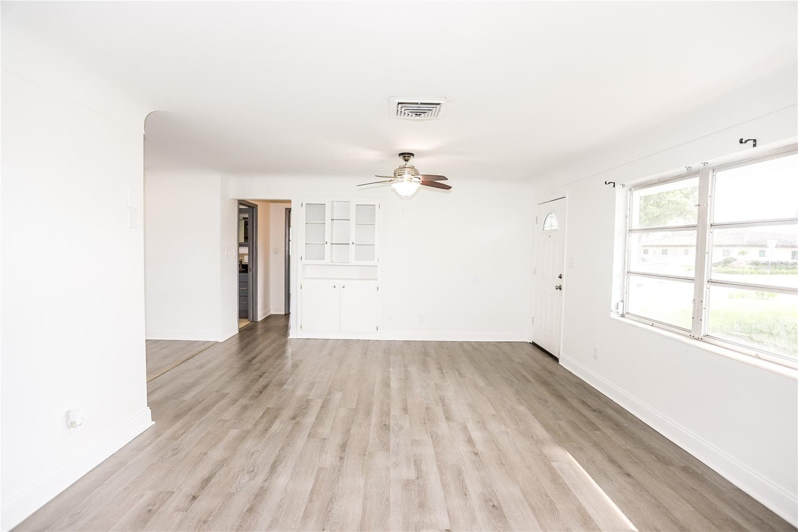 Living room - 10011 110TH ST, SEMINOLE