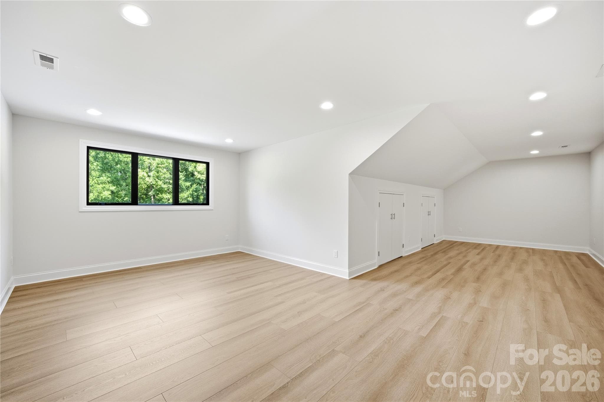 Single Family Residence at 112 Jim Parker Road, Wesley Chapel, photo 25 of 47
