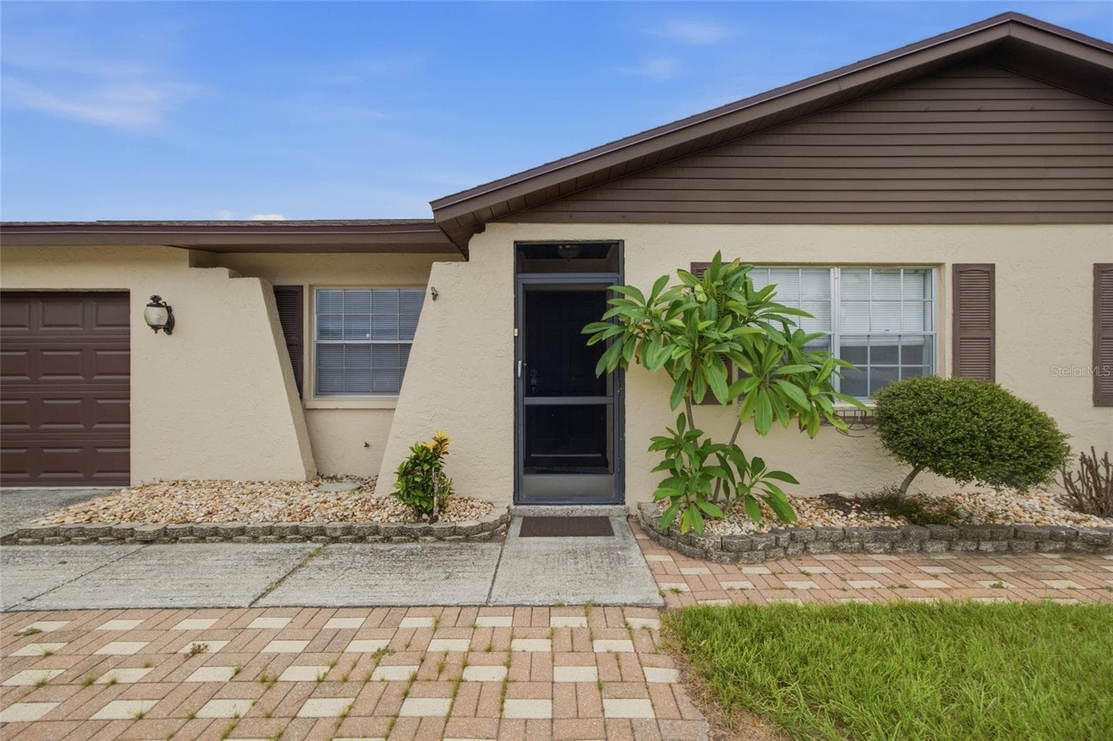 Single Family Residence at 2971 FOREST CIR, SEFFNER, photo 4 of 38