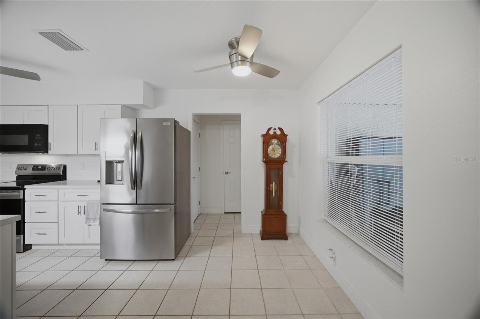 Single Family Residence at 2971 FOREST CIR, SEFFNER, photo 12 of 38
