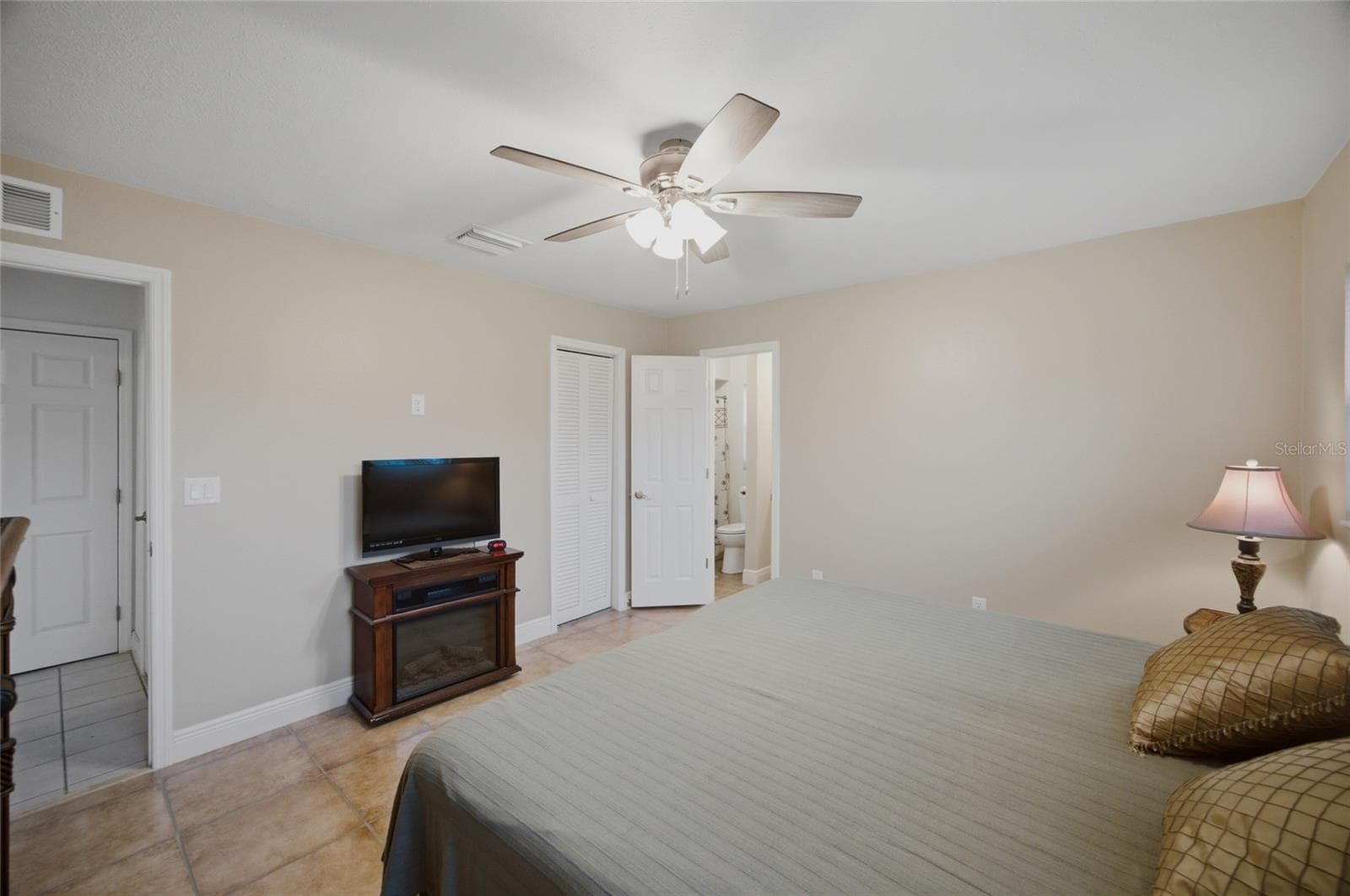 Single Family Residence at 2971 FOREST CIR, SEFFNER, photo 19 of 38