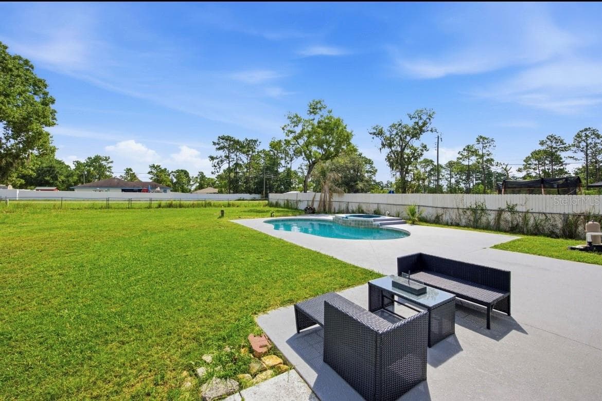 Single Family Residence at 6 BAHIA TRACE LOOP, OCALA, photo 2 of 12