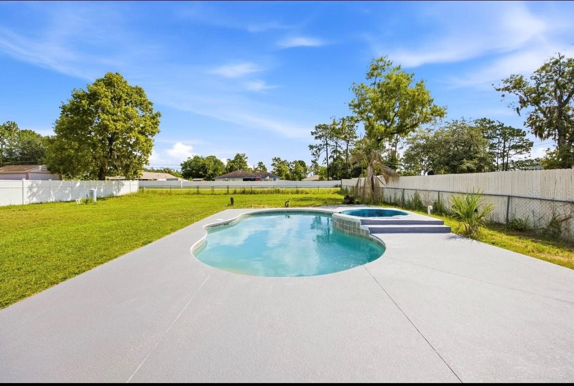 Single Family Residence at 6 BAHIA TRACE LOOP, OCALA, photo 9 of 12