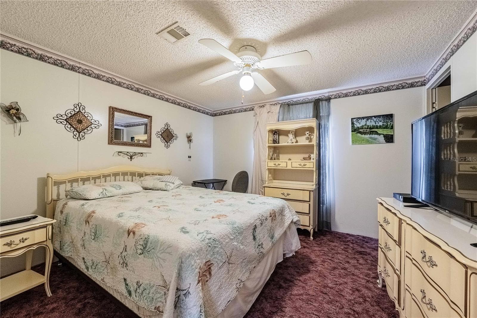 Manufactured Home at 489 VILLAGE CIR SW, WINTER HAVEN, photo 19 of 31