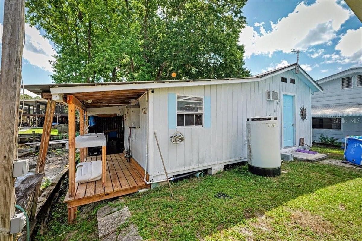 Manufactured Home at 104 EDGEWATER RD, SATSUMA, photo 38 of 73