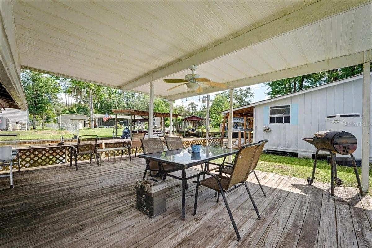 Manufactured Home at 104 EDGEWATER RD, SATSUMA, photo 41 of 73