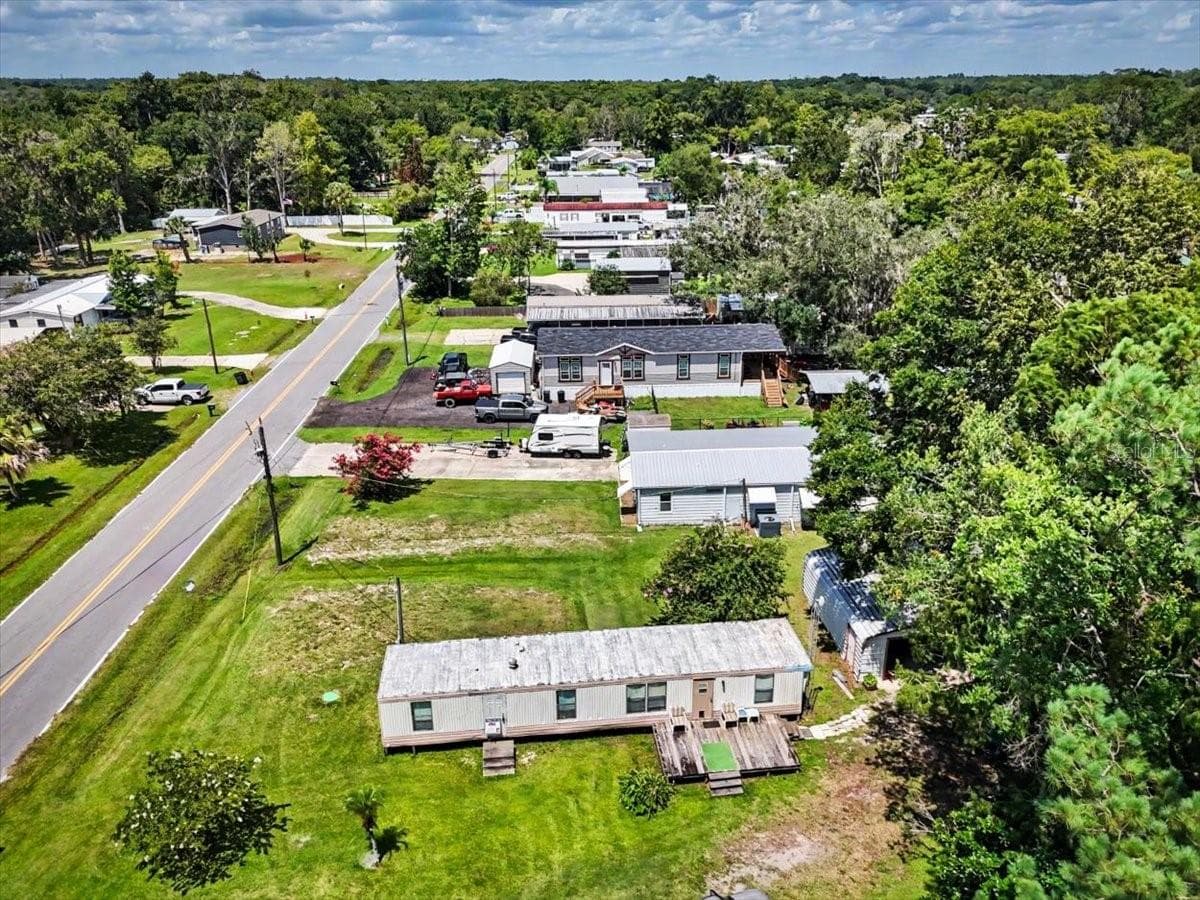 Manufactured Home at 104 EDGEWATER RD, SATSUMA, photo 52 of 73
