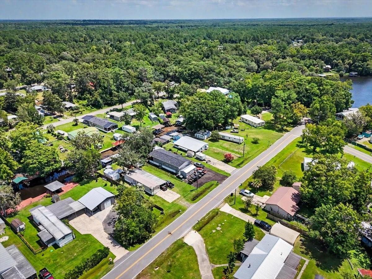 Manufactured Home at 104 EDGEWATER RD, SATSUMA, photo 58 of 73