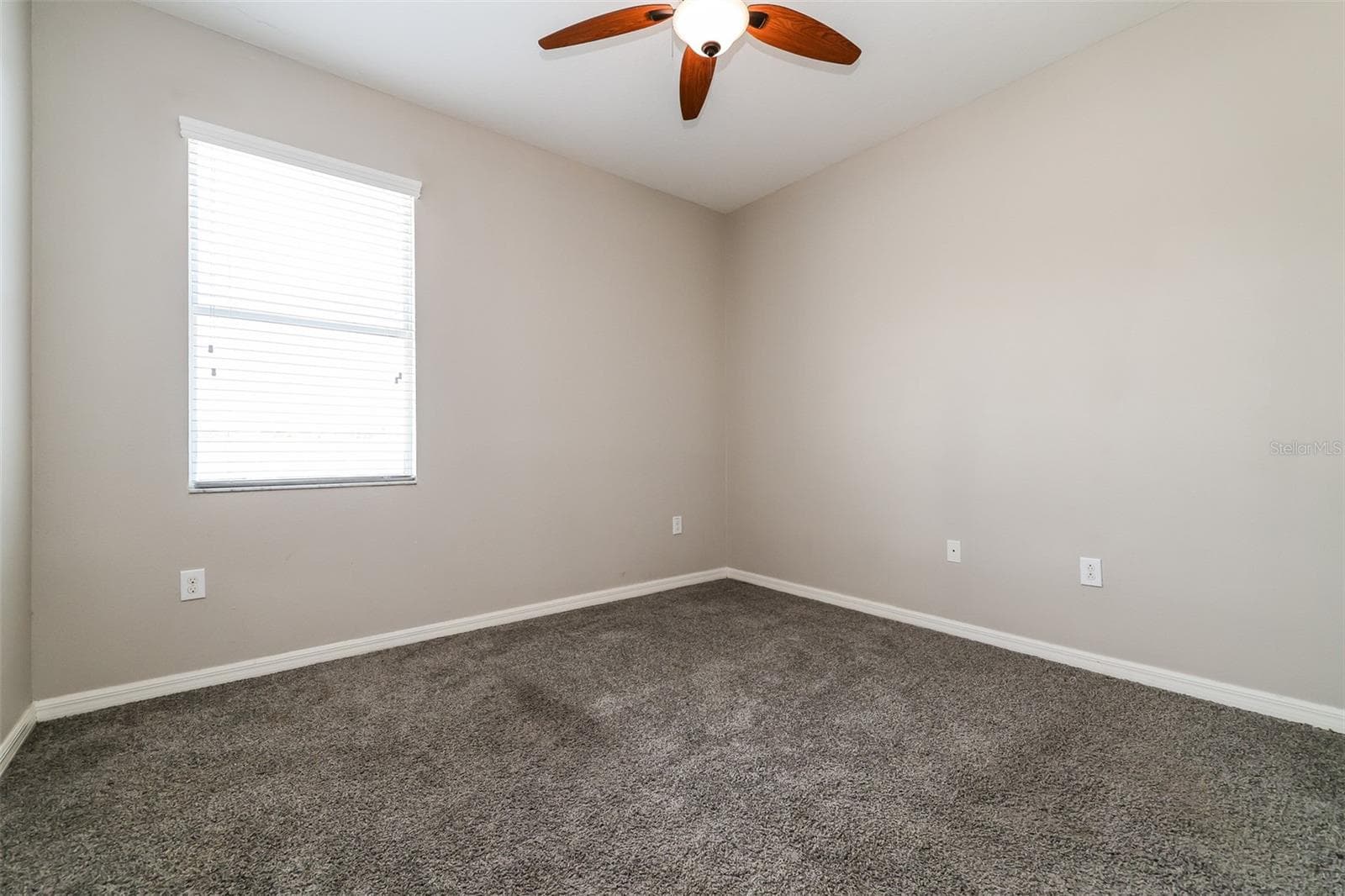 Single Family Residence at 2322 DOVESONG TRACE DR, RUSKIN, photo 17 of 22