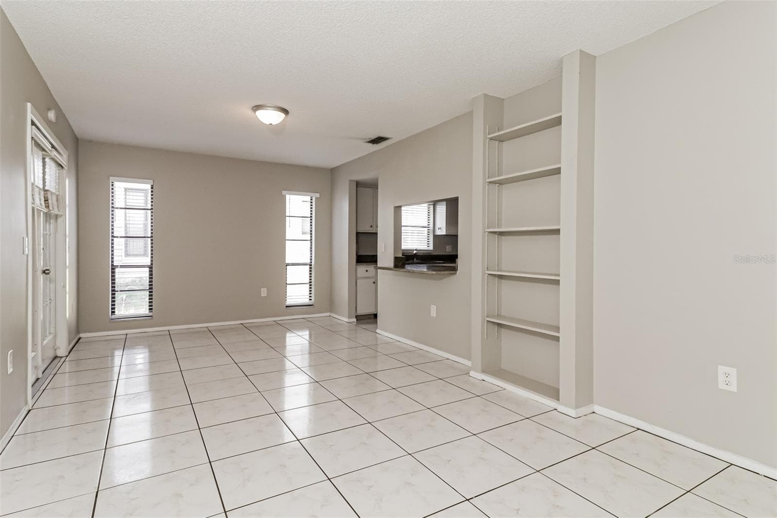 Single Family Residence at 11322 WOLF CT, PORT RICHEY, photo 4 of 21