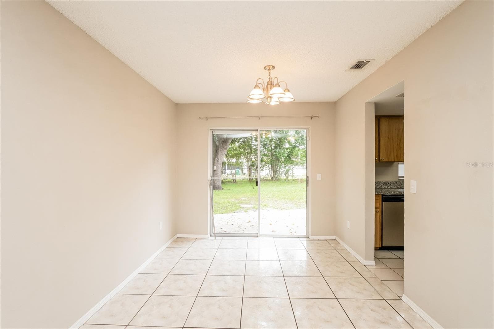 Single Family Residence at 2680 SWEET SPRINGS ST, DELTONA, photo 6 of 22