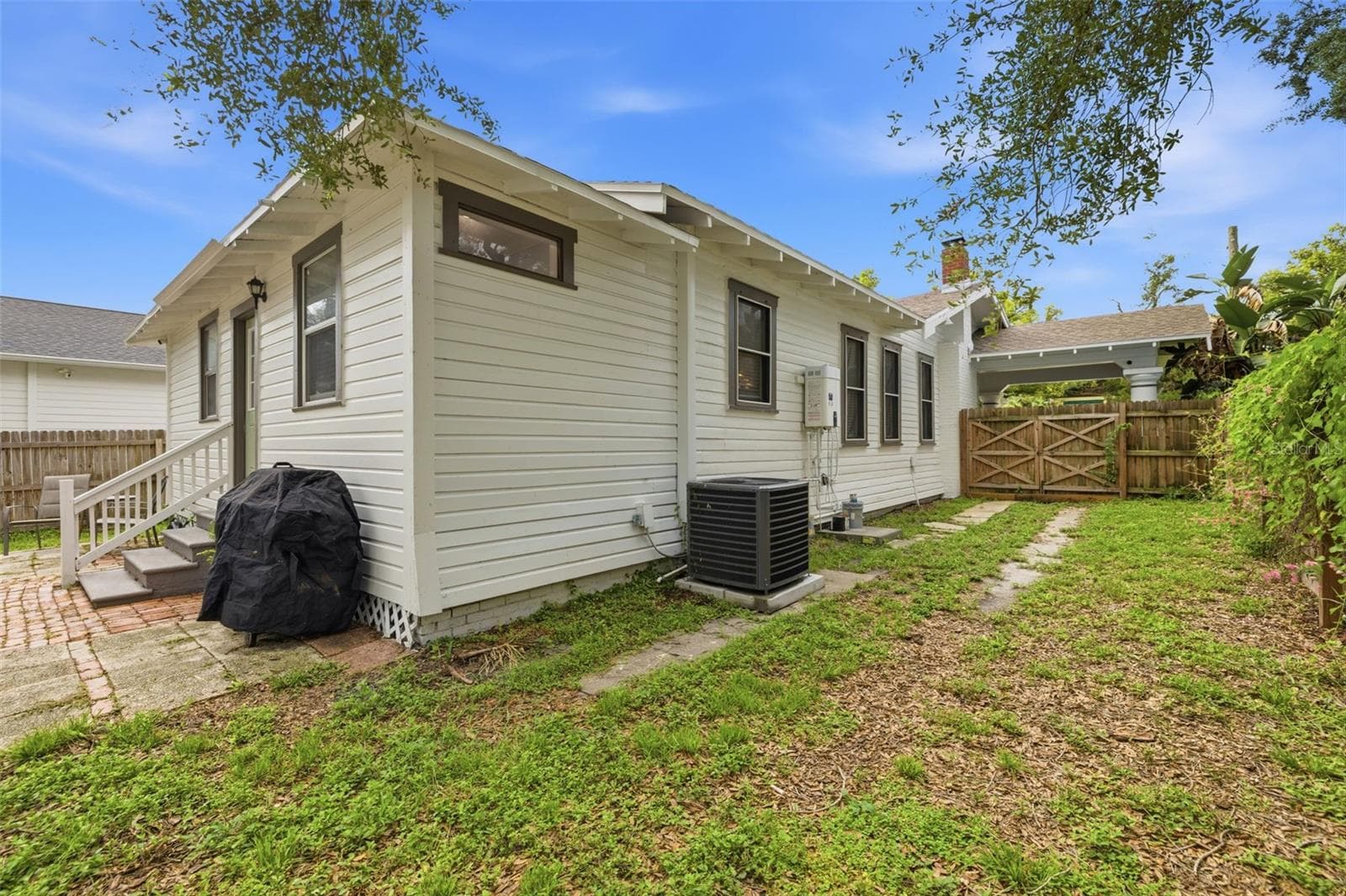 Single Family Residence at 906 E PATTERSON ST, TAMPA, photo 28 of 29