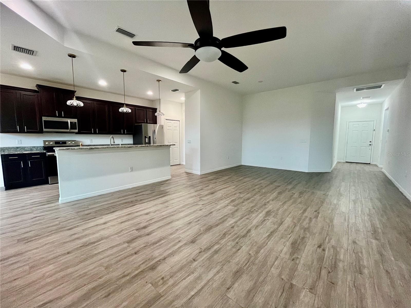 Single Family Residence at 13554 MARILYN CT, HUDSON, photo 6 of 51