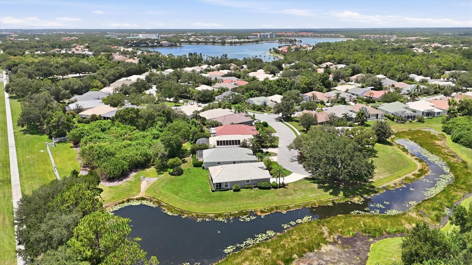 Single Family Residence at 8492 IDLEWOOD CT, LAKEWOOD RANCH, photo 56 of 71
