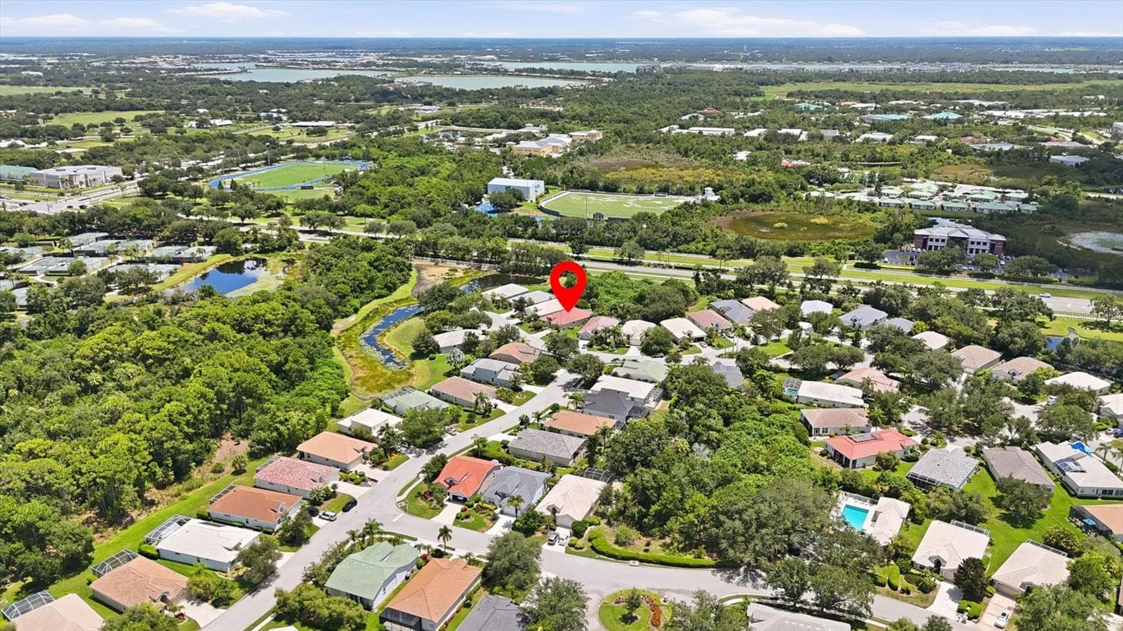 Single Family Residence at 8492 IDLEWOOD CT, LAKEWOOD RANCH, photo 57 of 71