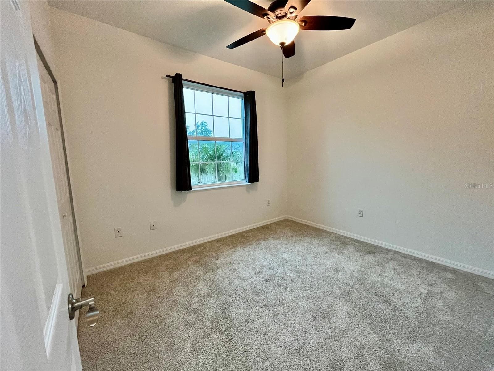 Single Family Residence at 13554 MARILYN CT, HUDSON, photo 27 of 51
