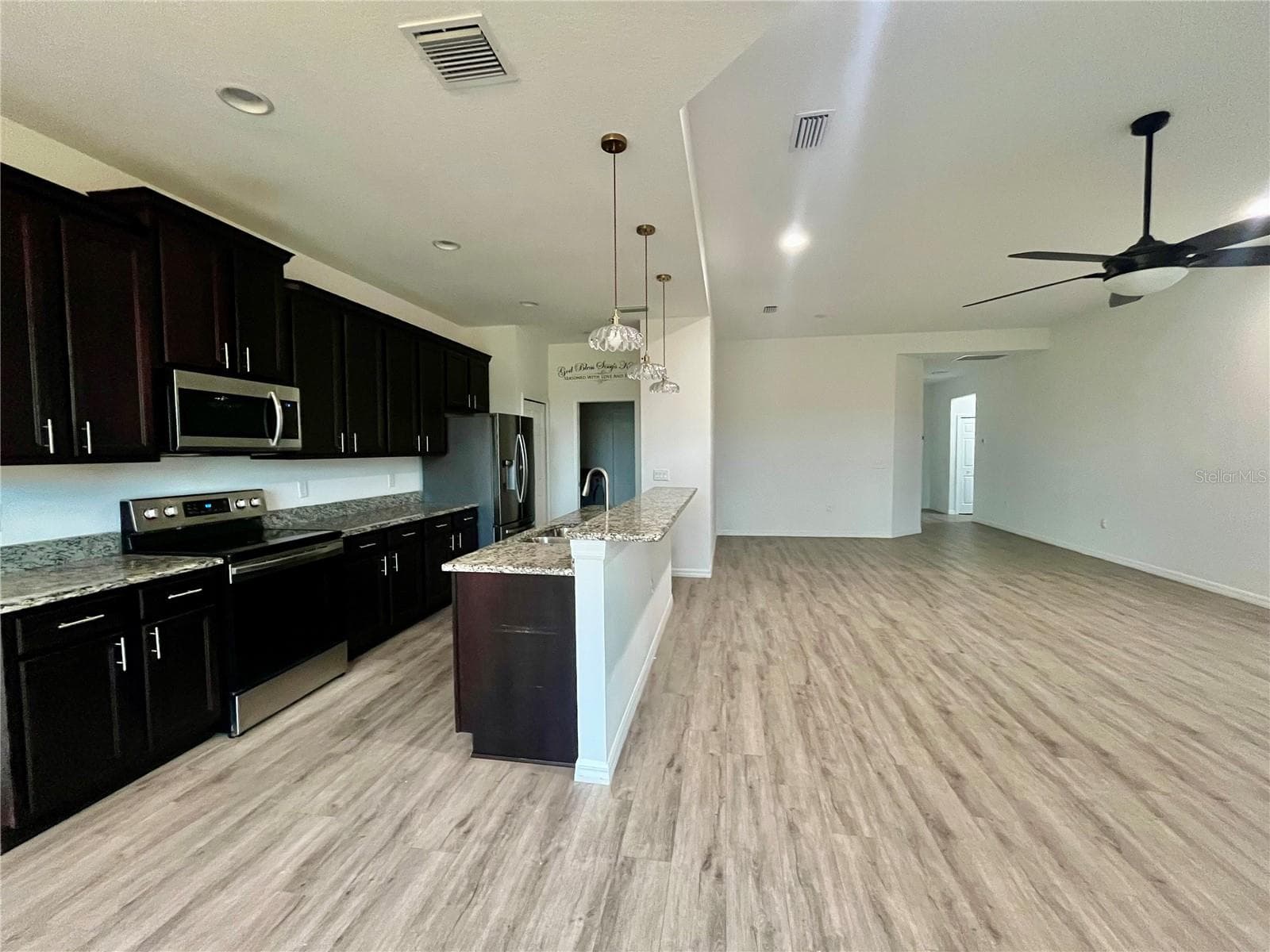 Single Family Residence at 13554 MARILYN CT, HUDSON, photo 8 of 51