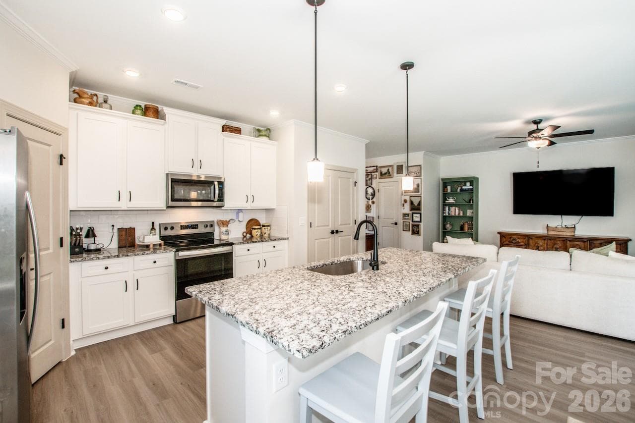 Single Family Residence at 119 Brixham Loop, Troutman, photo 17 of 40