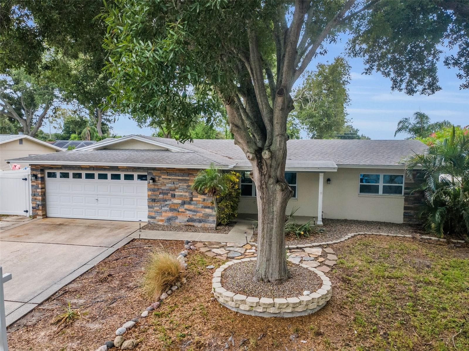Single Family Residence at 13760 87TH PL, SEMINOLE, photo 7 of 75