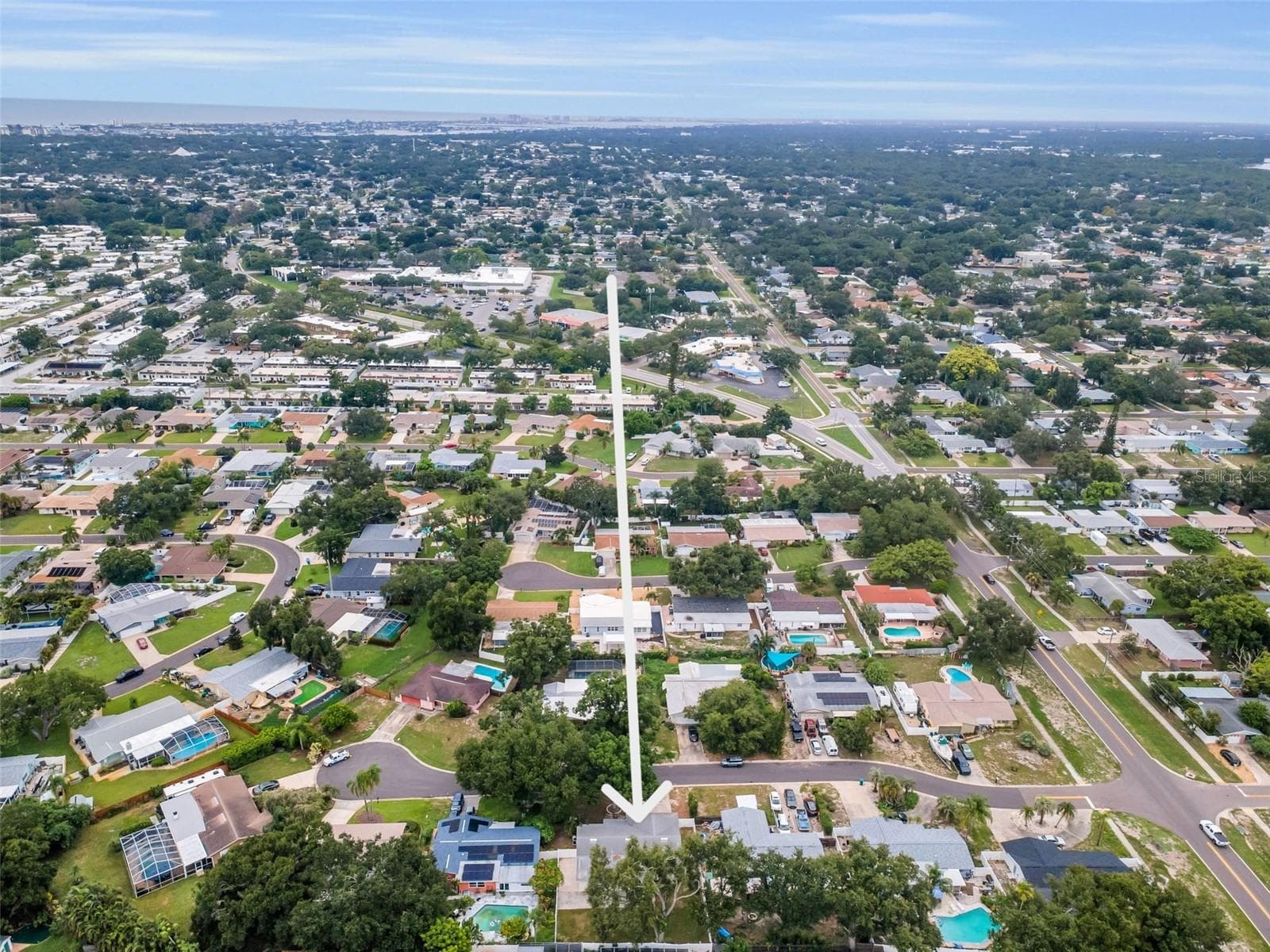 Close to the Beach, Walk to Seminole Schools and shopping! - 13760 87TH PL, SEMINOLE