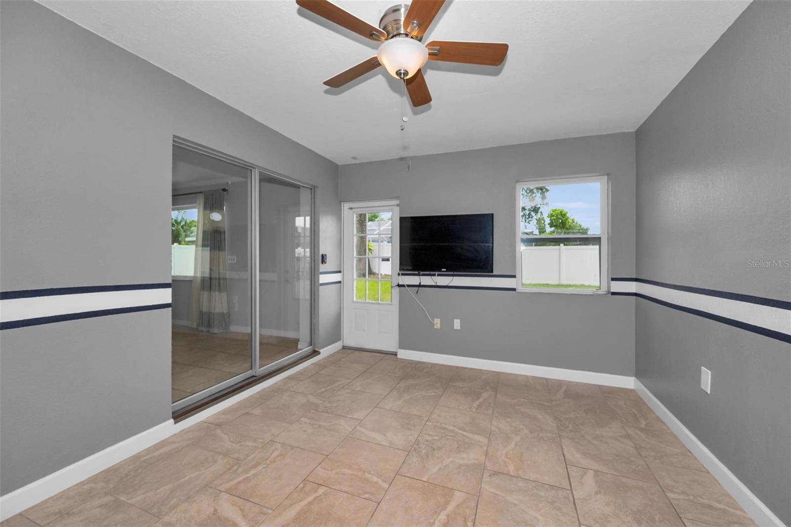 Bonus Room - 13760 87TH PL, SEMINOLE