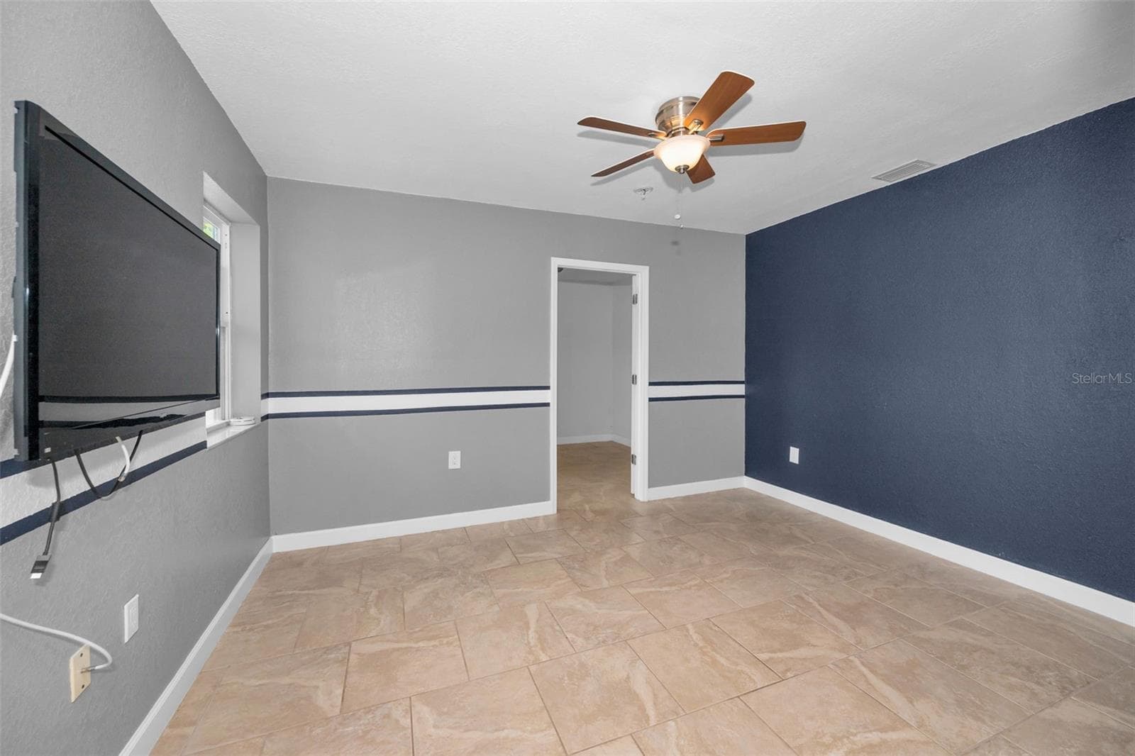 Bonus Room - 13760 87TH PL, SEMINOLE
