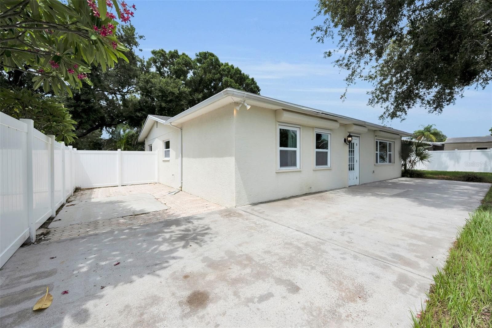 Rear Patio in the Backyard - 13760 87TH PL, SEMINOLE