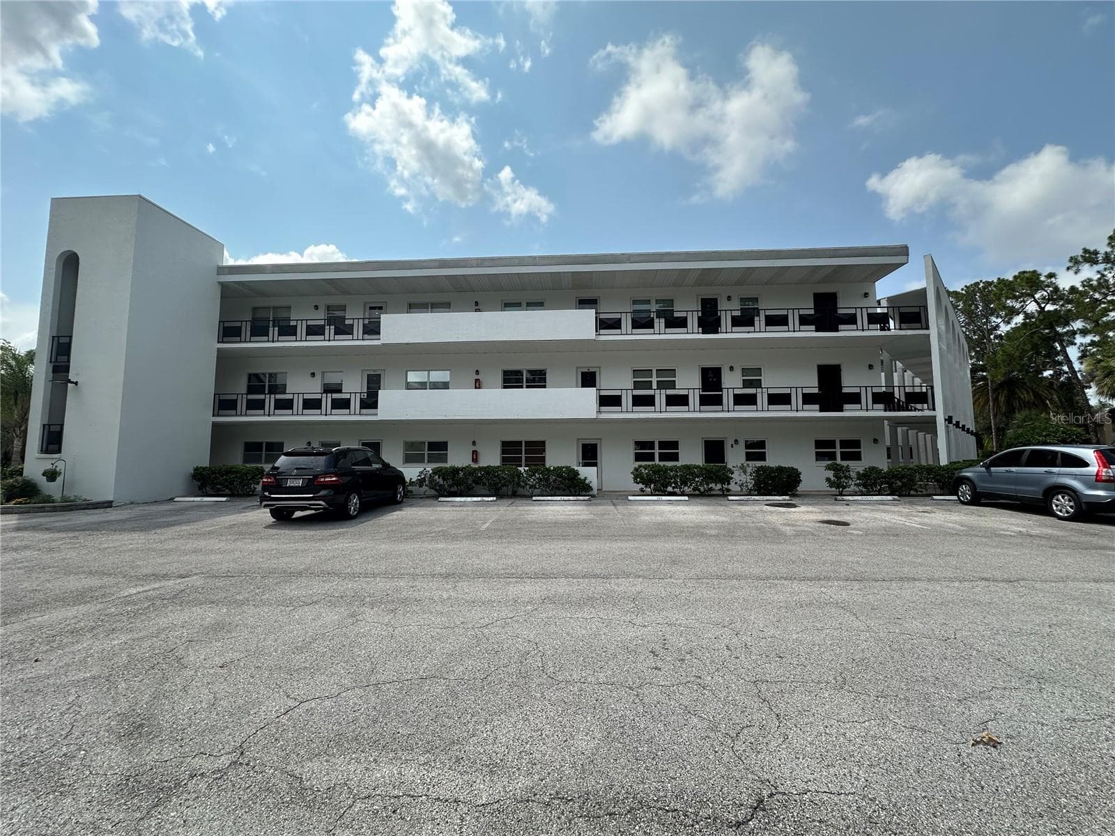 Building view - 100 EL CAMINO DR #104, WINTER HAVEN