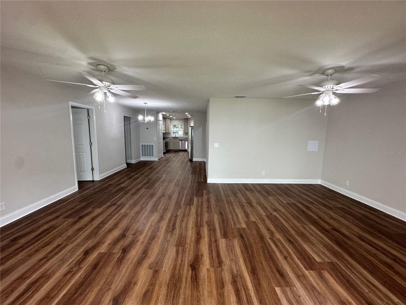 Living Room - 100 EL CAMINO DR #104, WINTER HAVEN