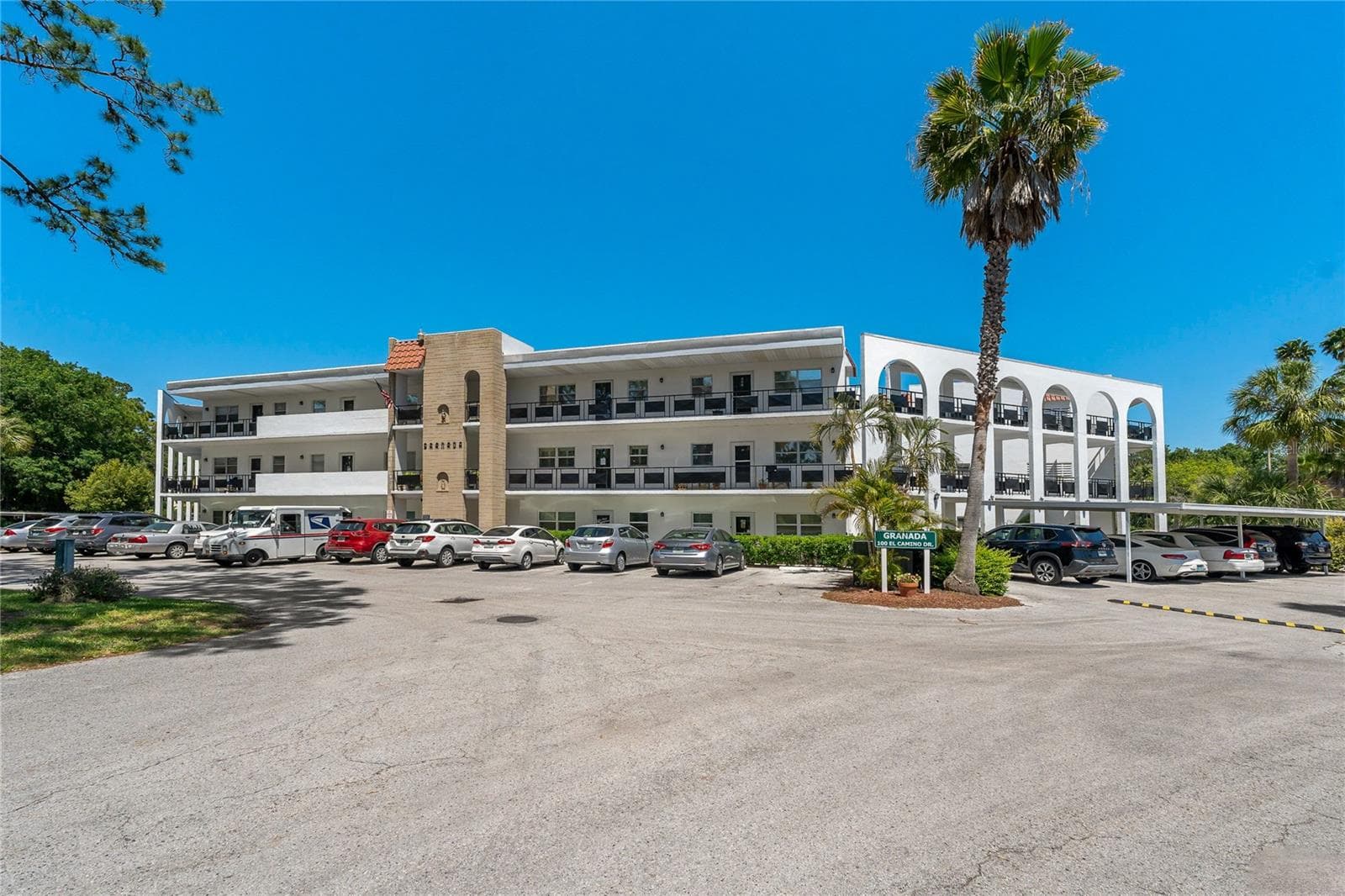 Full building view - 100 EL CAMINO DR #104, WINTER HAVEN