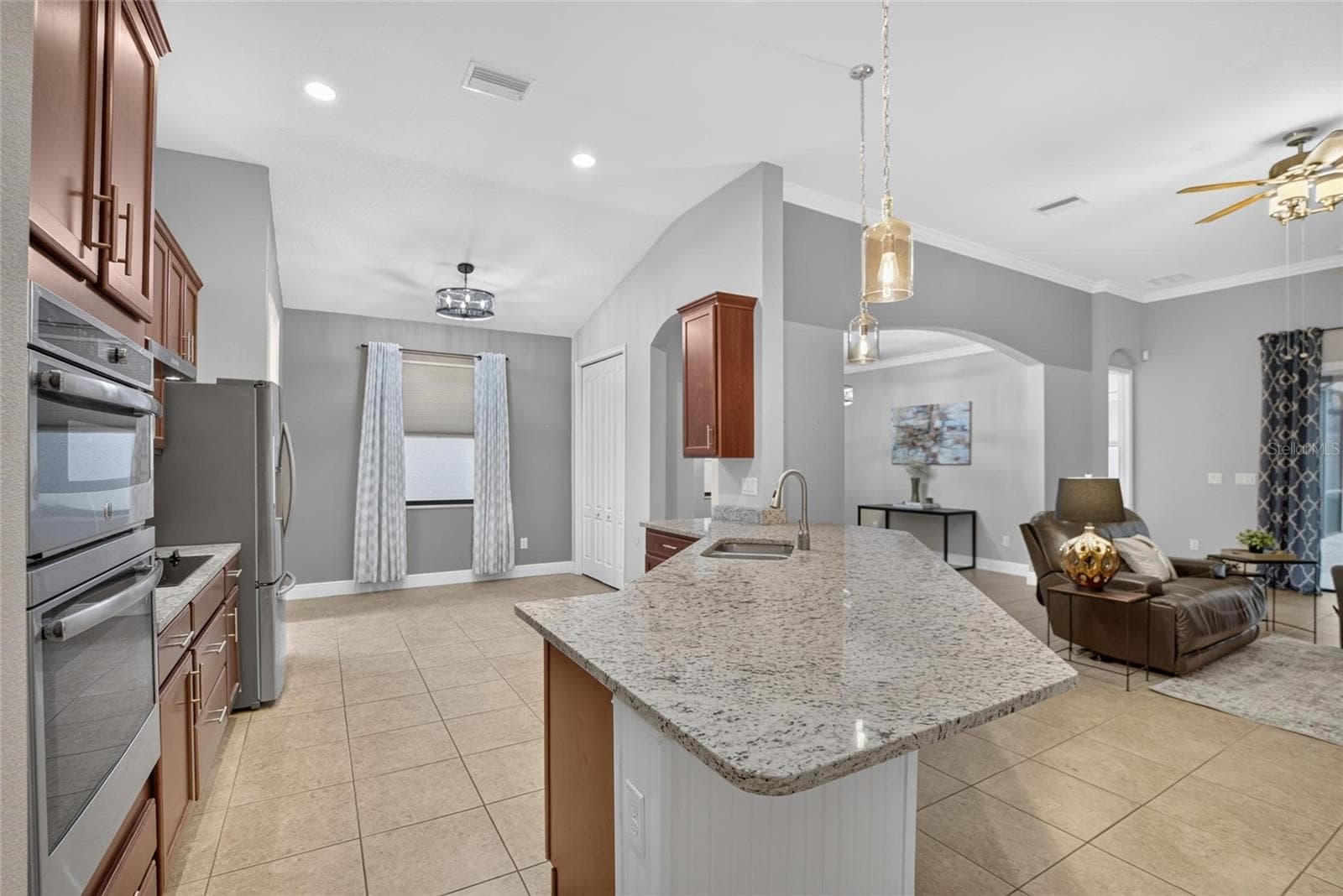 Single Family Residence at 12153 CREEK PRESERVE DR, RIVERVIEW, photo 12 of 56