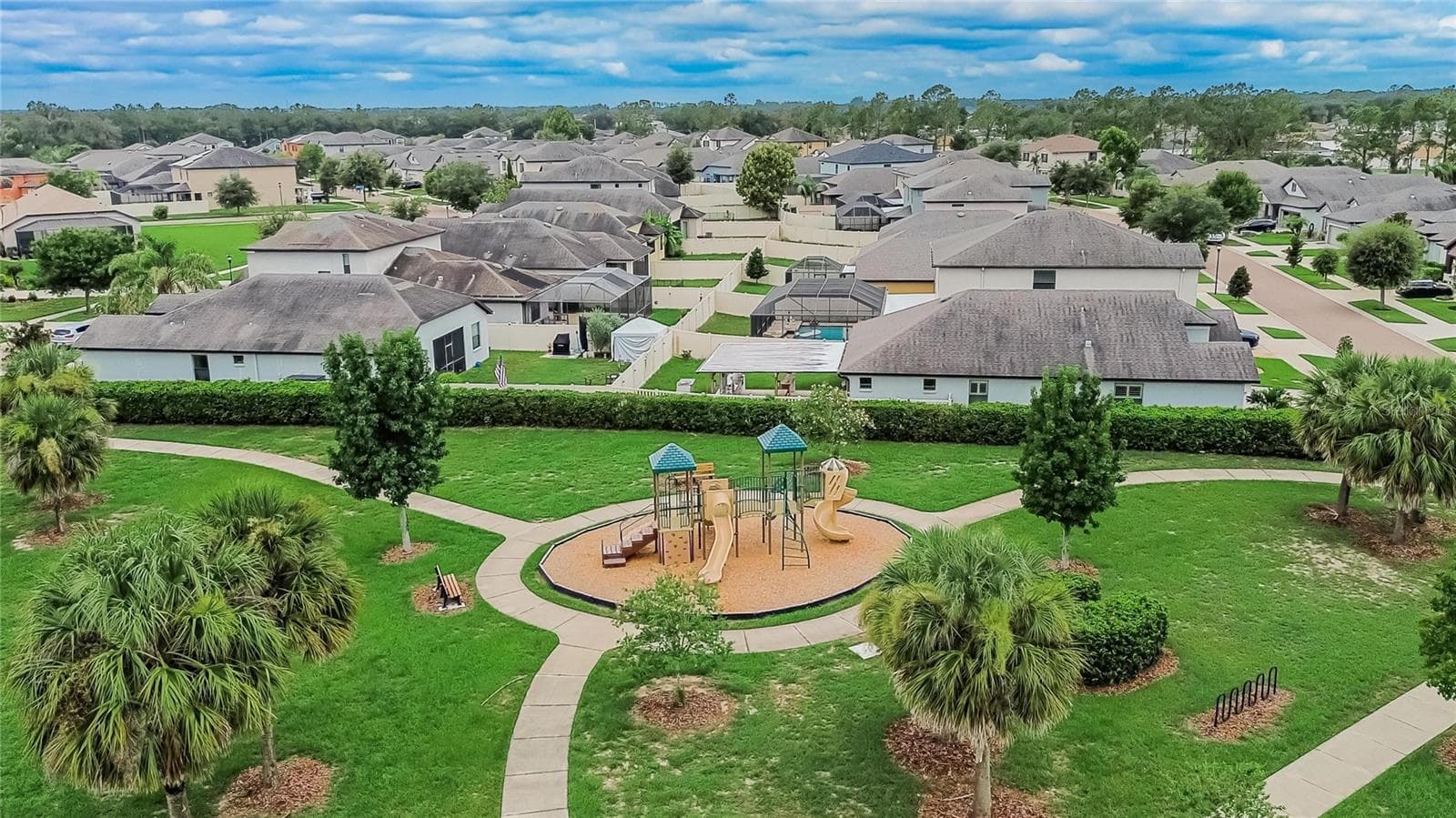 Single Family Residence at 12153 CREEK PRESERVE DR, RIVERVIEW, photo 54 of 56