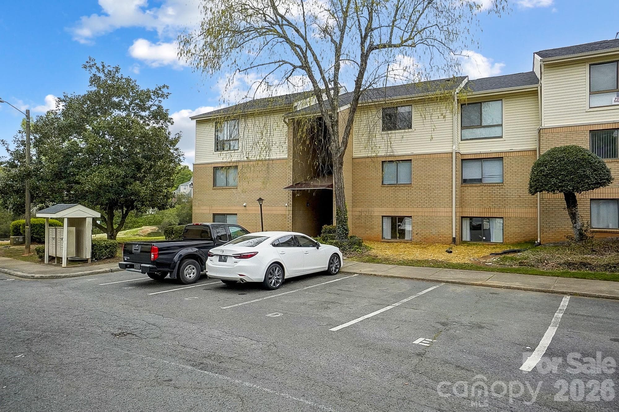 4816 Spring Lake Road