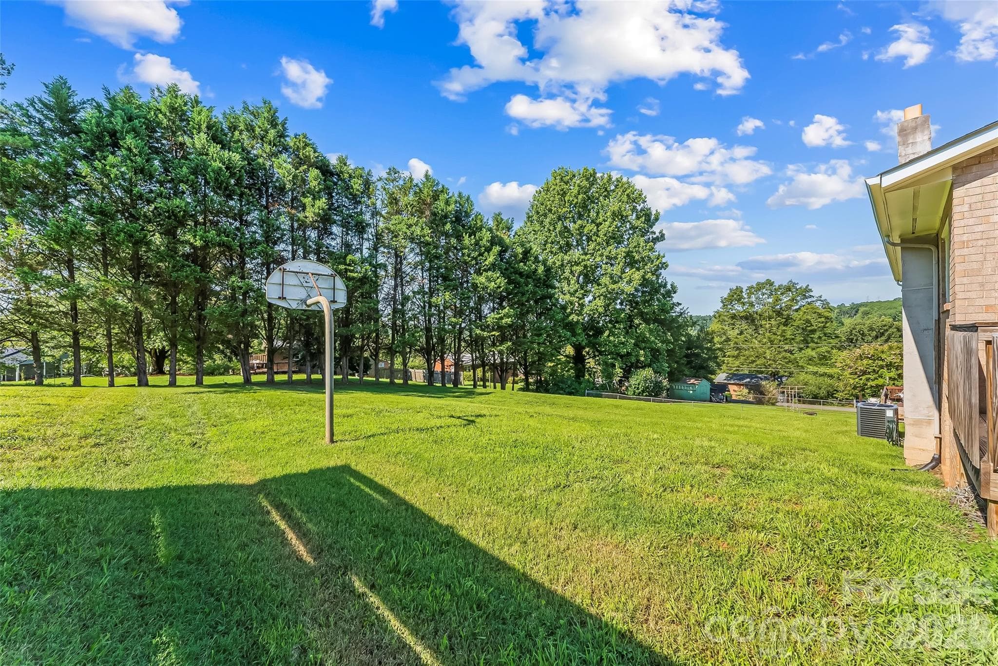 Single Family Residence at 4405 Landing Court, Hickory, photo 24 of 30
