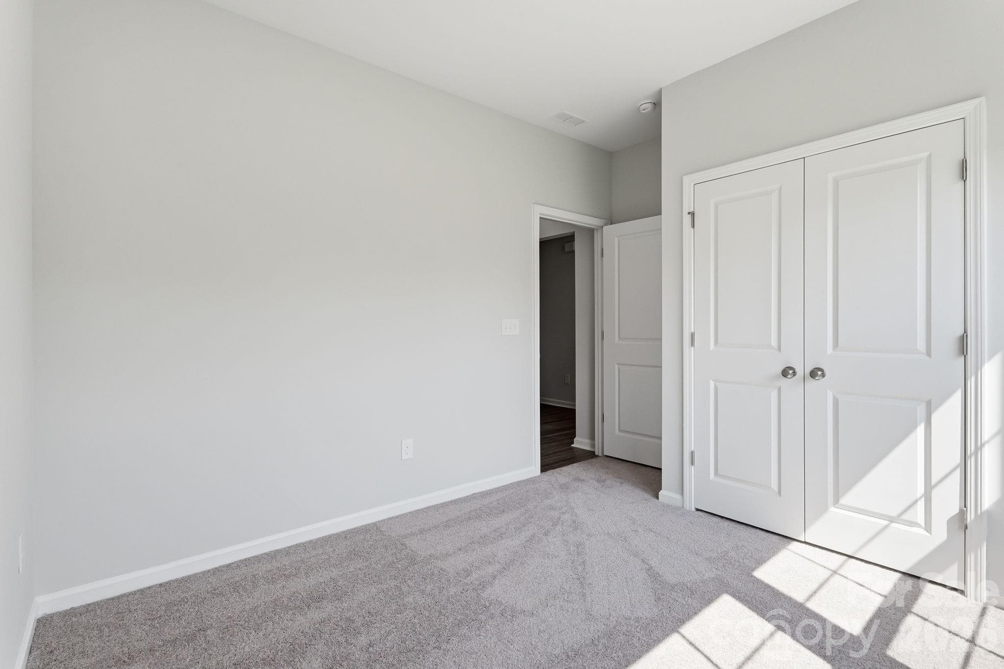 Secondary Bedroom - Shelby