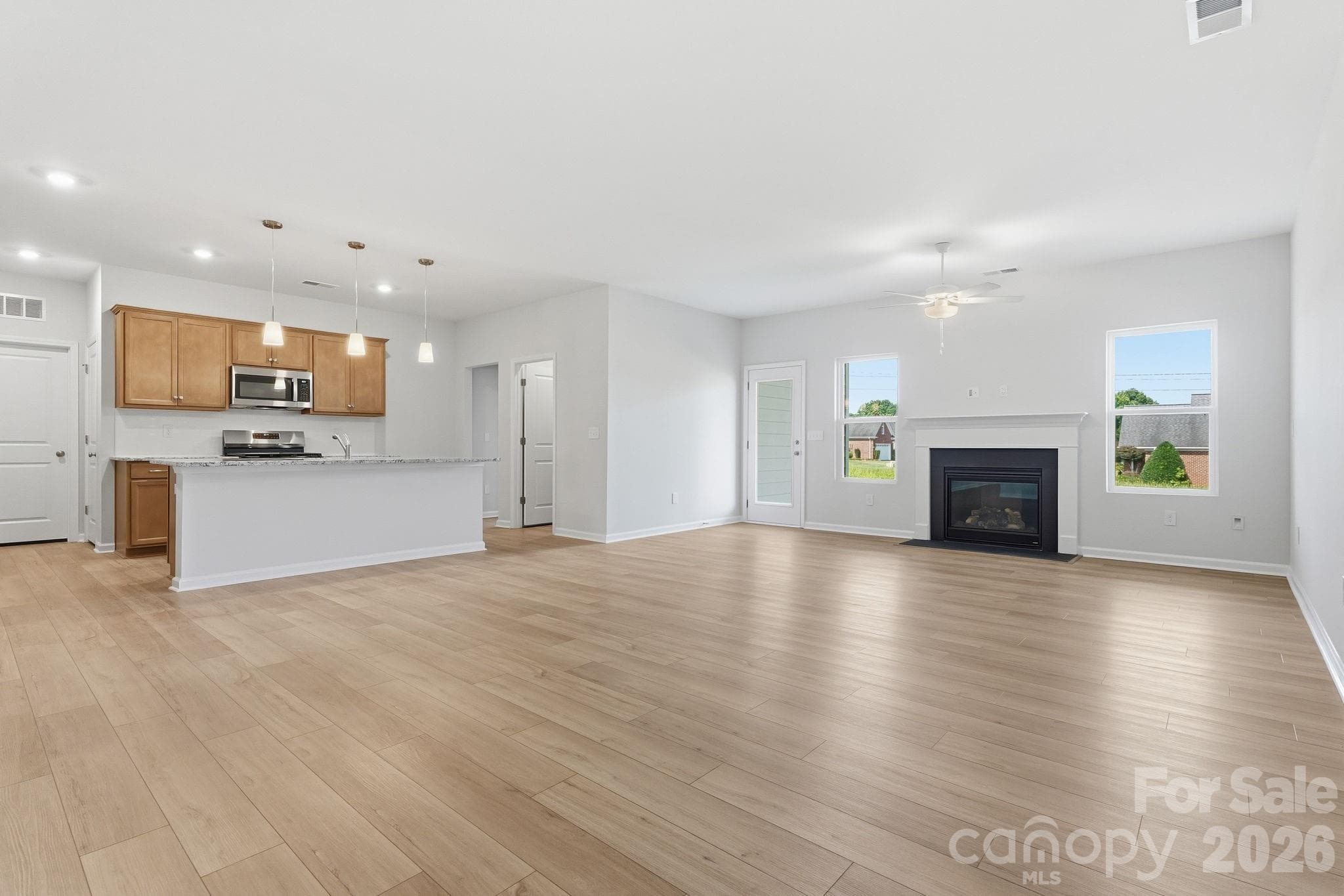 Great Room Kitchen - Shelby