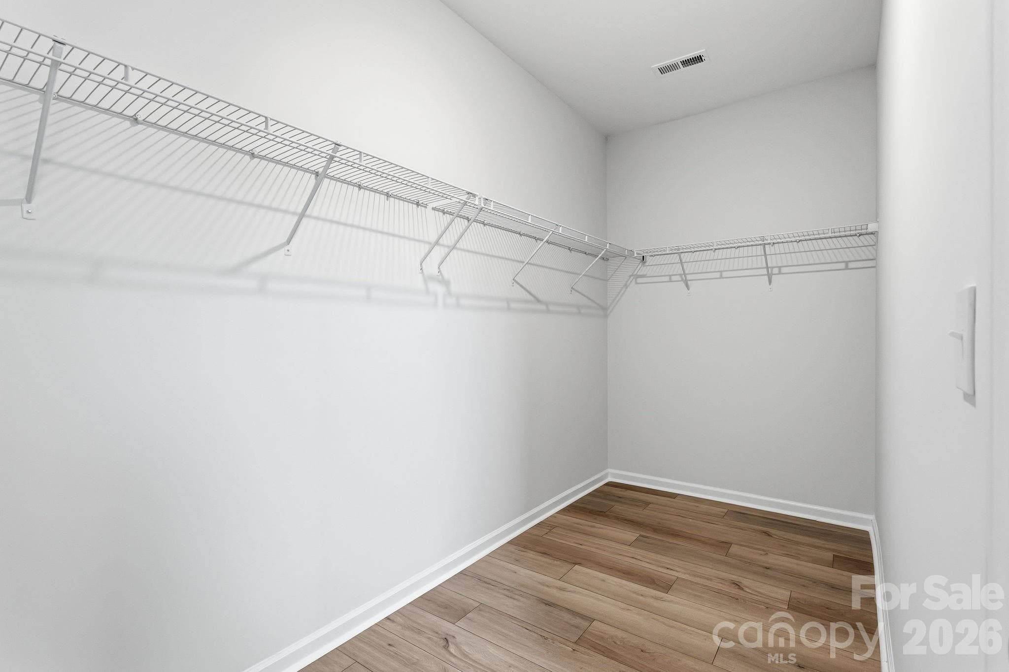 Huge Walk In closet - Shelby