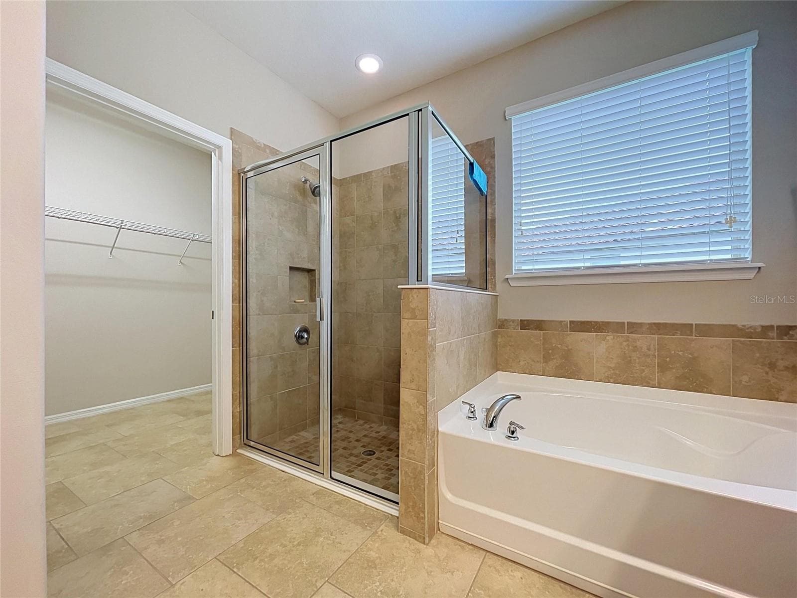 Single Family Residence at 4125 PRIMA LAGO CIR, LAKELAND, photo 34 of 46