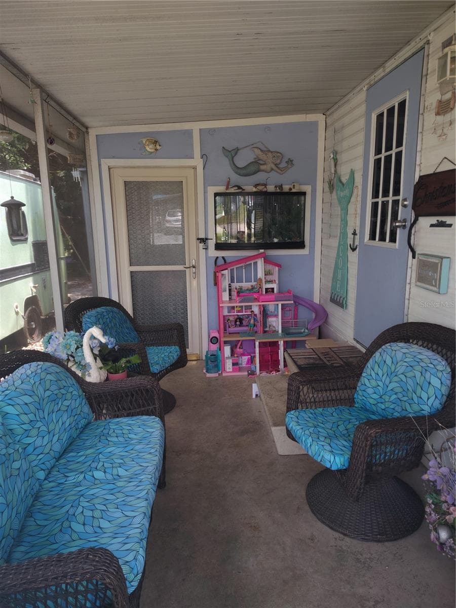 Front Patio entrance - 37748 MARKLAND AVE, ZEPHYRHILLS