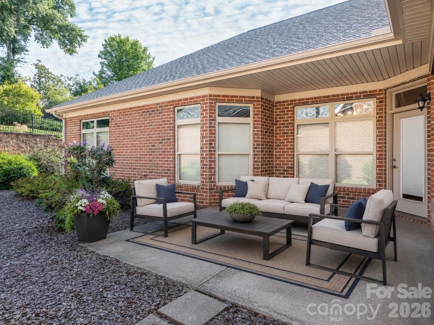 Virtually staged patio - 4534 Ideal Way, Harrisburg