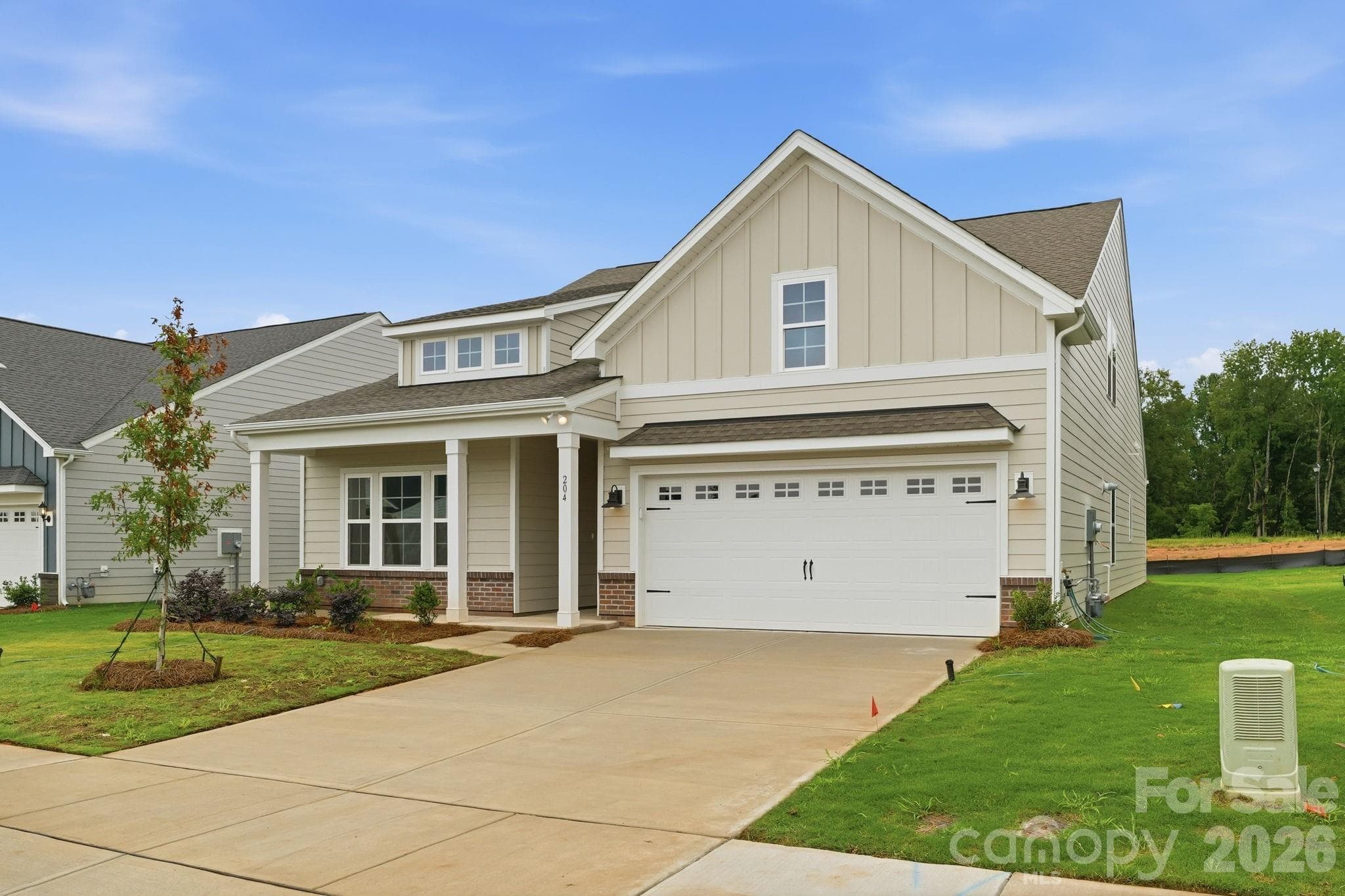 Front Elevation - Shelby