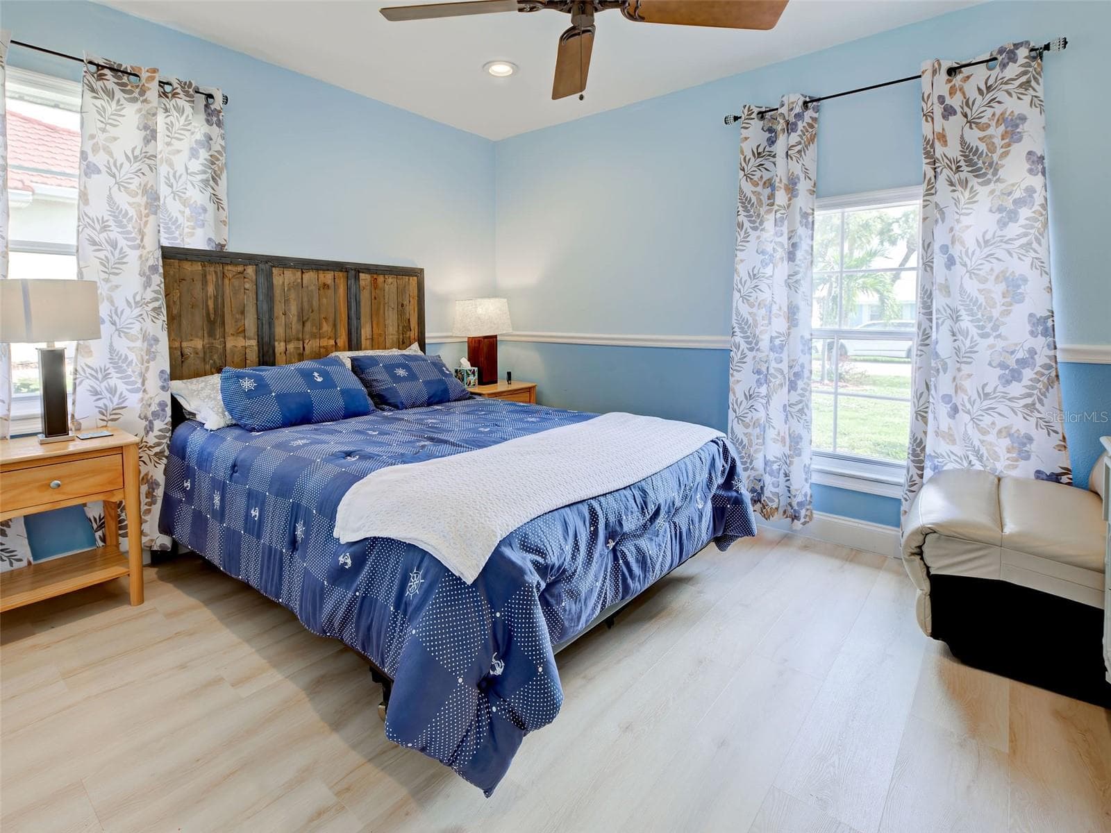 Single Family Residence at 107 PECKHAM ST SW, PORT CHARLOTTE, photo 16 of 34