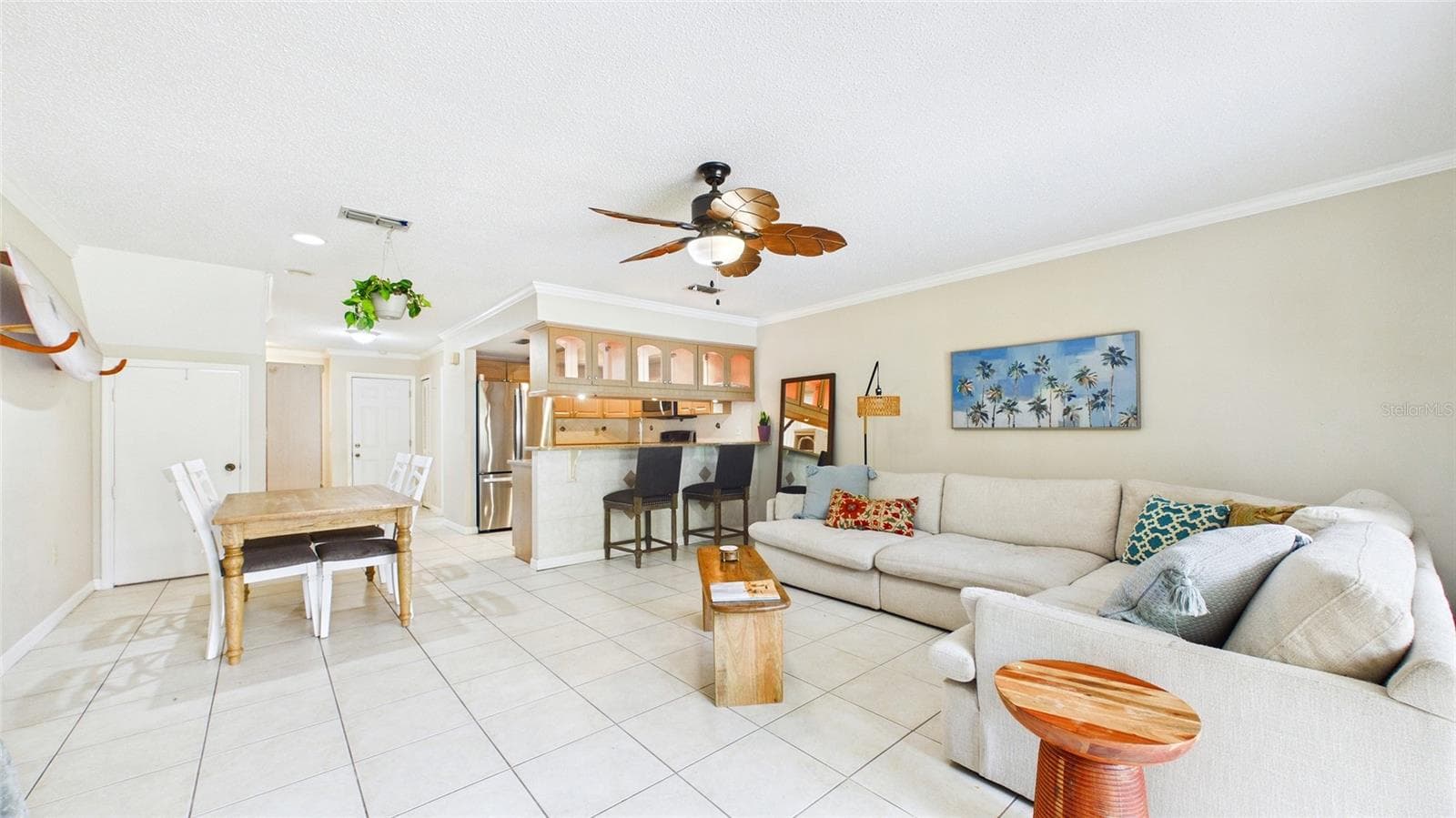 Townhouse at 2122 TARPON LANDINGS DR, TARPON SPRINGS, photo 6 of 47