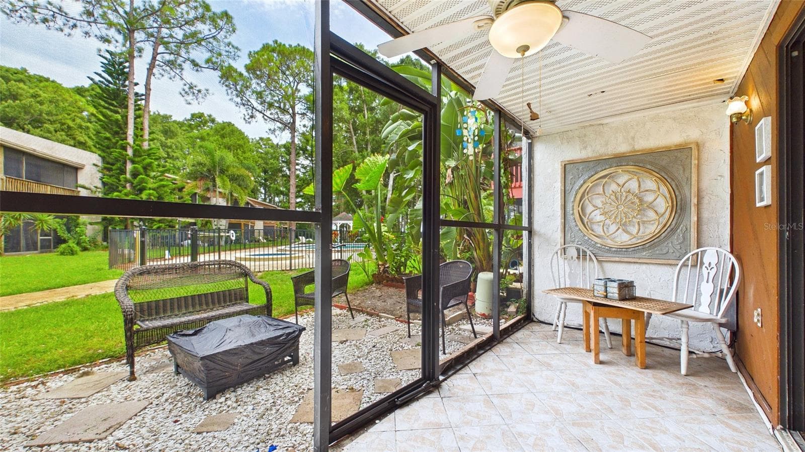 Townhouse at 2122 TARPON LANDINGS DR, TARPON SPRINGS, photo 12 of 47