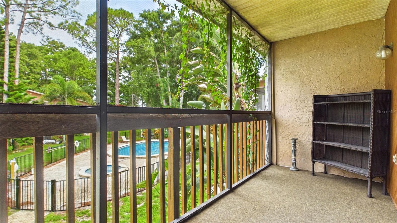 Townhouse at 2122 TARPON LANDINGS DR, TARPON SPRINGS, photo 21 of 47
