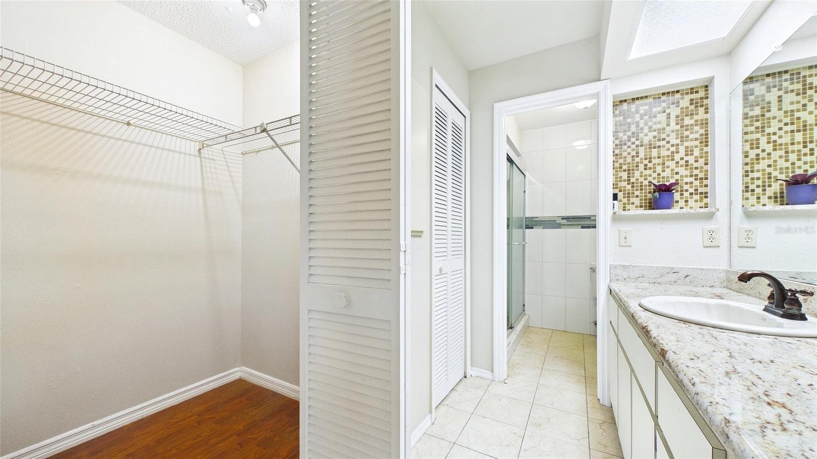 Townhouse at 2122 TARPON LANDINGS DR, TARPON SPRINGS, photo 23 of 47
